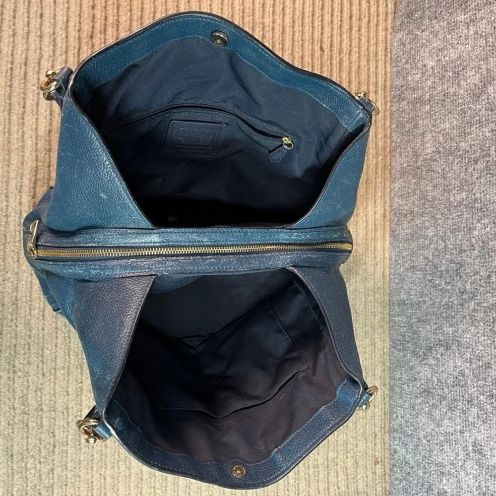 Coach Pebbled Leather Shoulder Bag Teal Blue Gold Hardware Slouchy Hobo